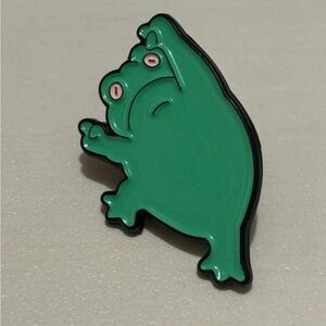 Cute funny green frog pin brooch